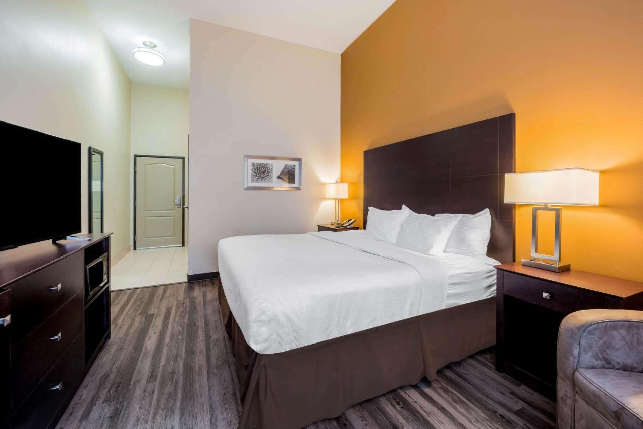 La Quinta By Wyndham Marshall Habitación foto