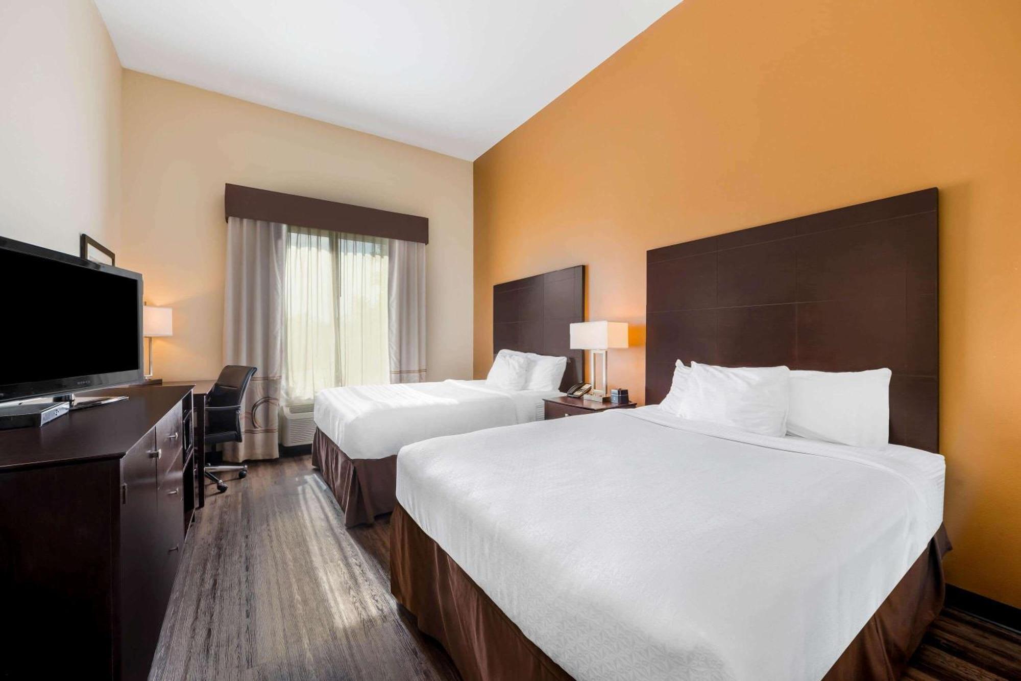 La Quinta By Wyndham Marshall Habitación foto